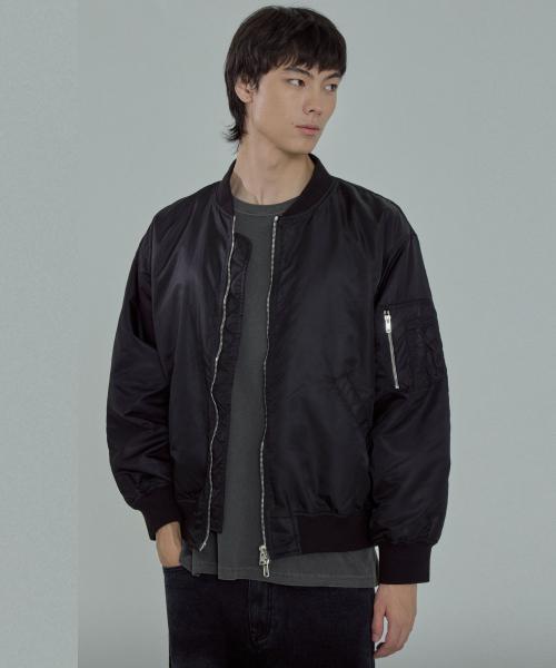 UNOUTFIT [春/秋バージョン] ユニセックス オーバーフィット MA-1 ブラック(VER - 2) 23FWJP01