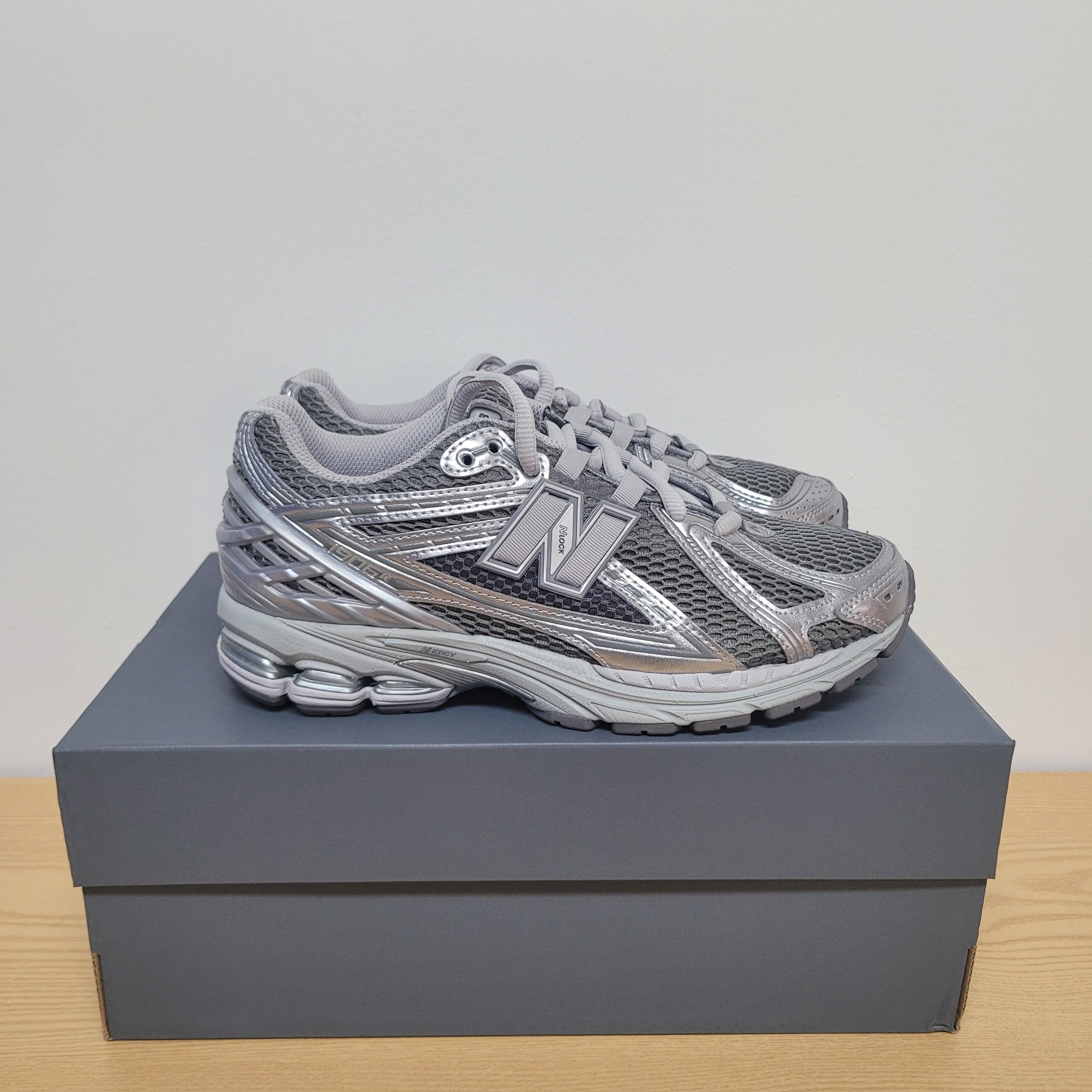 ニューバランス 1906R ハーバー グレイ シルバー メタリック M1906REH ランニングシューズ スニーカー