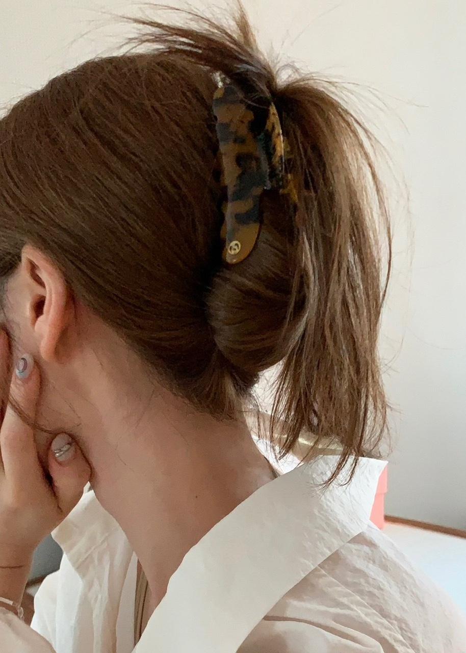 [ブラック ブラウン当日配送] 金具ポイント シェルヘアクリップ ヘアピン・ヘアアクセサリー ENUFF