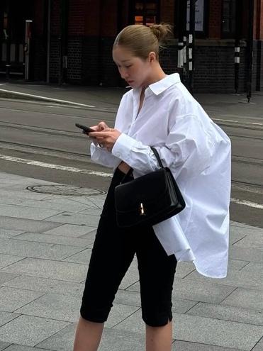 Outfit 5分丈パンツ カプリパンツ ストレッチ サイドスリットパンツ バイカーショーツ カットオフパンツ スリムフィット ショートパンツ シーズンレス スリット マラフィット デイリー 通勤ルック ヤングママ イナフ