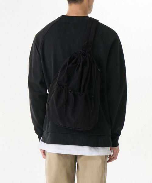 musinsastandard クリンクル ドローストリング イージースリングバッグ