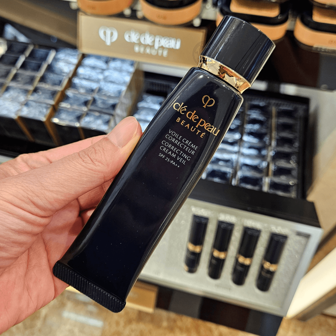 クレ・ド・ポー ボーテコレクティング クリームヴェール 37ml / 光沢トーンアップ メイクアップベース