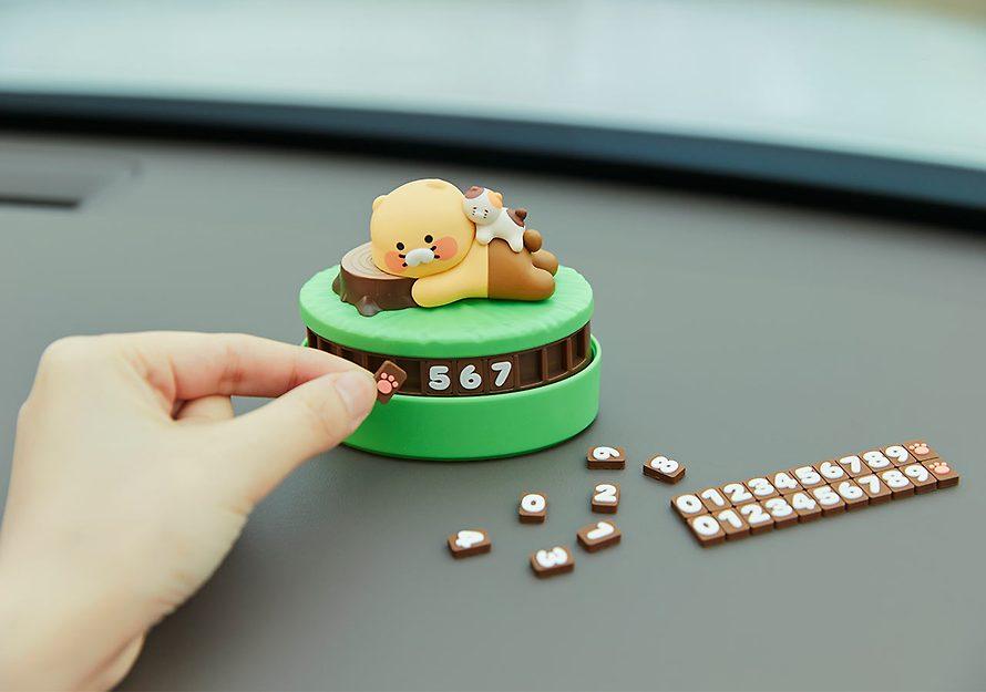 キュートで可愛い カカオ チュンシキ ベビー猫型 安心駐車番号プレート 電話番号プレート カカオフレンズ