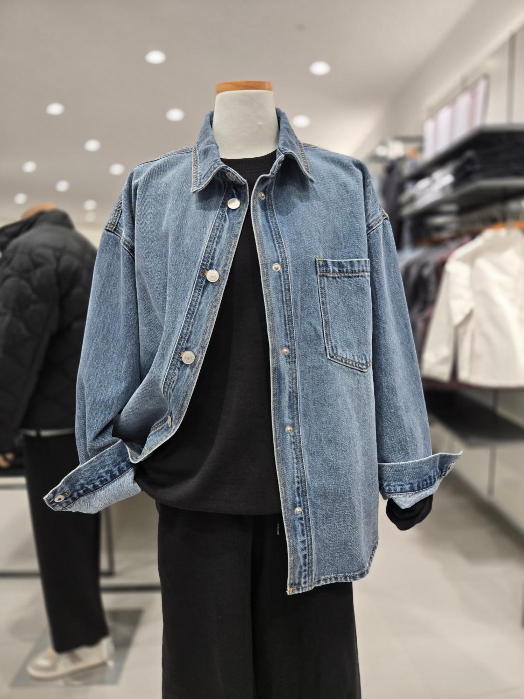 GIORDANO 여성 루즈핏 셔츠타입 데님 청자켓 376507 05376507