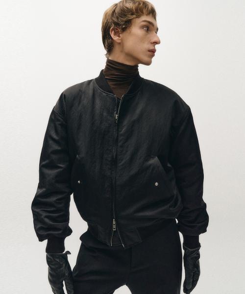 [ノイア] ヘビー ナイロン パデッド クロップ ブルゾン (ブラック) N23WJK08-BK
