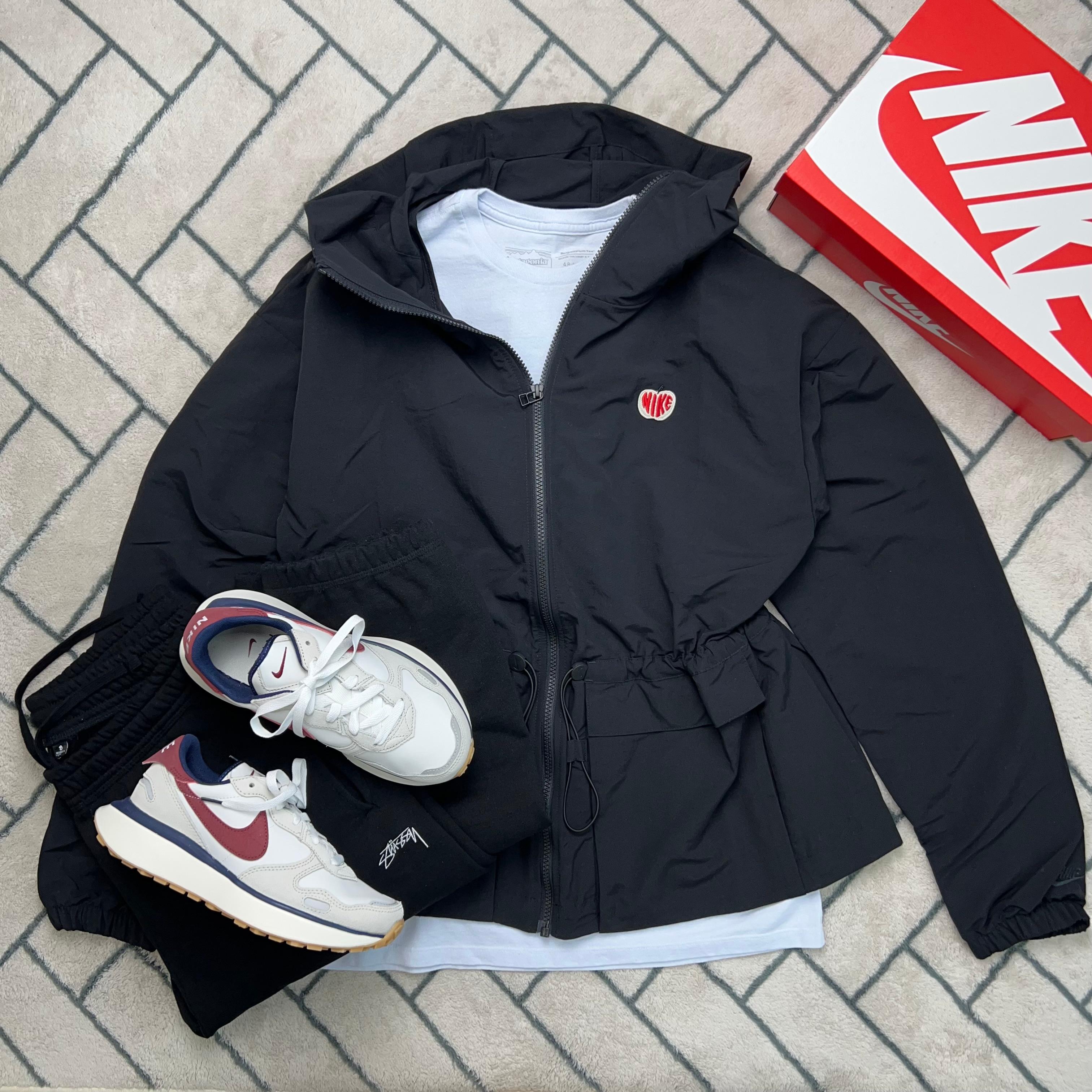 ナイキ レディース ランニング ロング ウィンドブレーカー アップルロゴ ウーブン クリンクル ジャケット HV8727