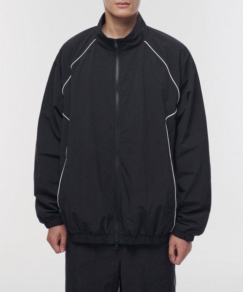 [무신사 스탠다드] パイピング ライン オーバーサイズ トラックジャケット [ブラック] MMCJJ5Z10-BK