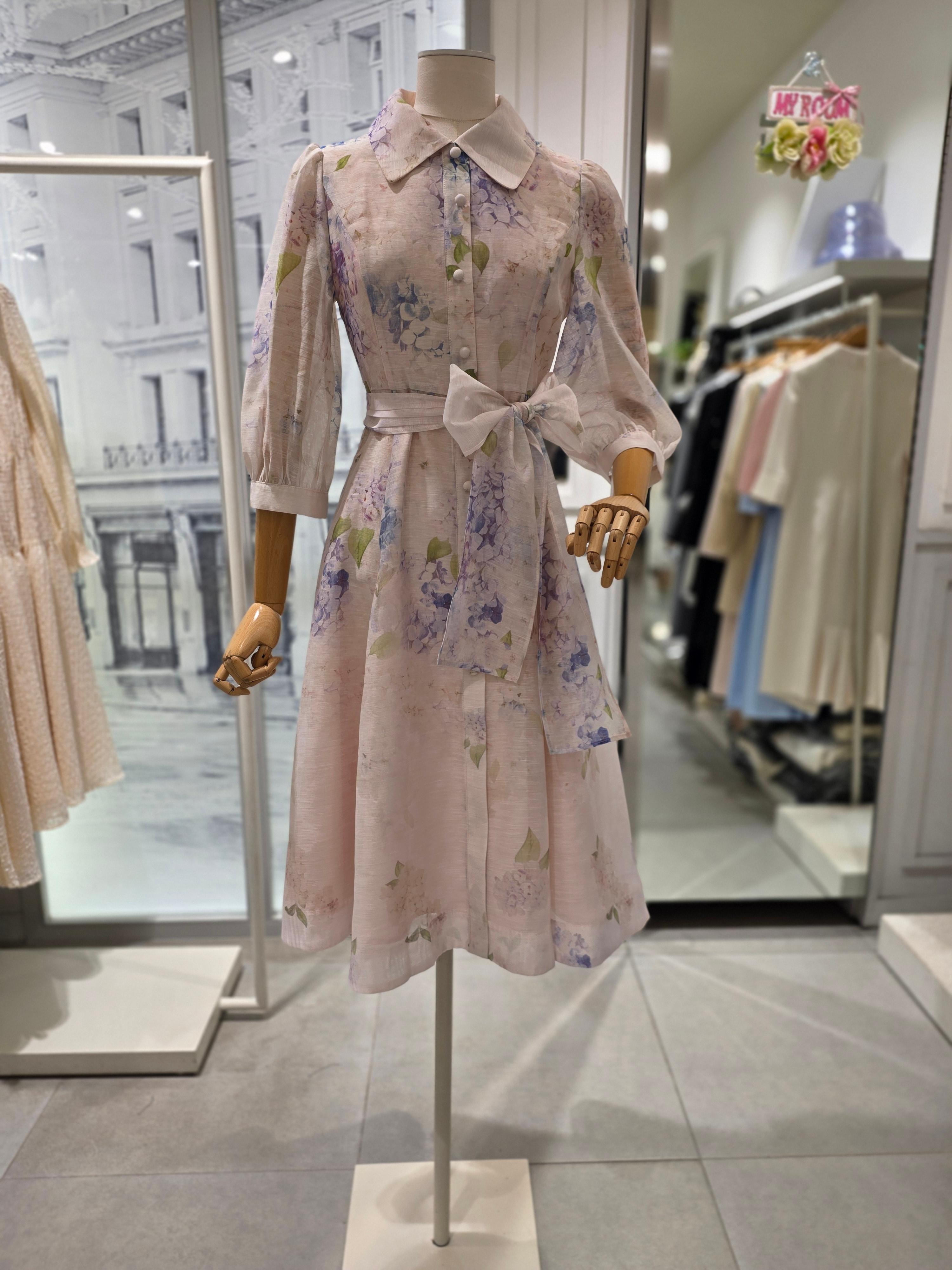 샤틴 플라워 프린팅 벨티드 원피스 S262B652