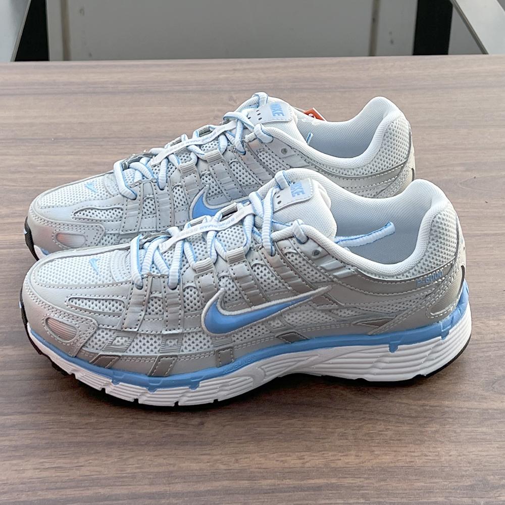 NIKE（ナイキ） P6000 歩きやすい スニーカー ランニングシューズ レディース 厚底 P-6000 メタリック プラチナム ブルー
