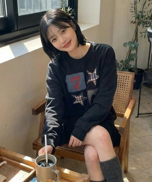 [Chicks] Cutiepie Oversized Sweatshirt Black 5016598418