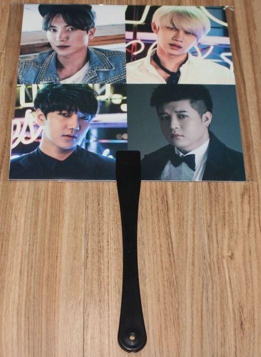 (SUPER JUNIOR 扇子) SMTOWN LIVE WORLD TOUR VI in SEOUL OFFICIAL GOODS SUPER JUNIOR SJ FAN