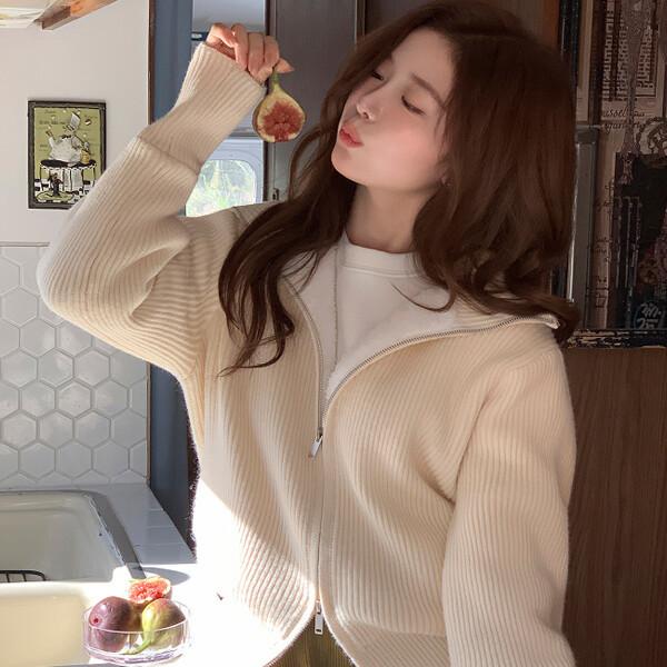 아뜨랑스 아뜨랑스 신상 티셔츠/니트 데일리룩 하객룩 데이트룩 여름룩 원피스 아우터 니트