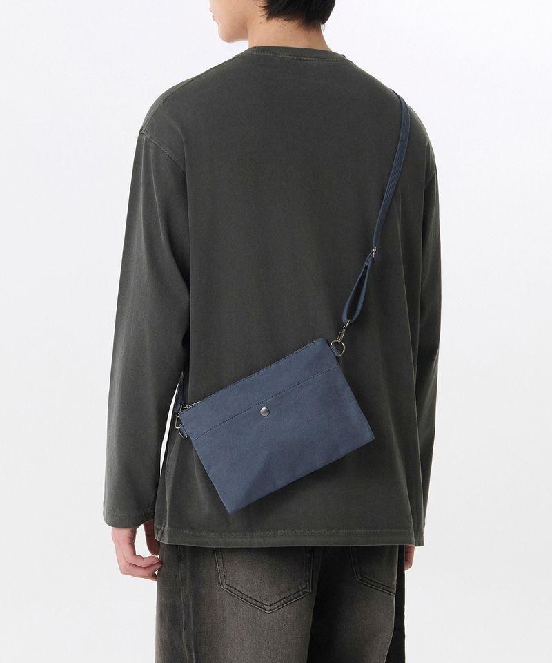 MUSINSA STANDARD ウォッシュド キャンバス サコッシュ [ネイビー]