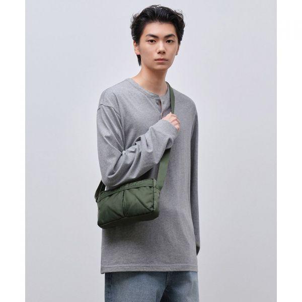 무신사 스탠다드 MUSINSA ANDARD AVR 듀얼 포켓 미니 크로스 백 카키