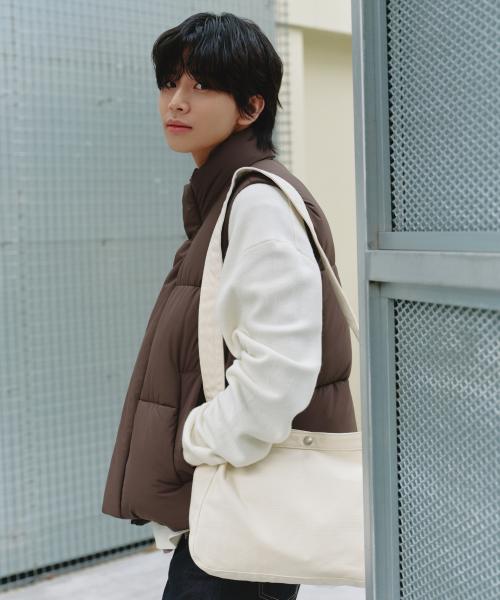 무신사 스탠다드 musinsastandard 무신사 캔버스 뉴스페이퍼 백 아이보리