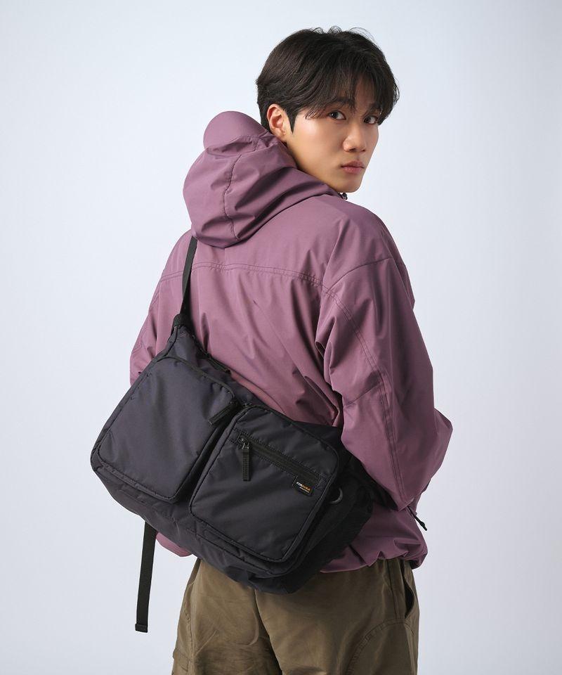 MUSINSA STANDAR 안다르D SPORTS 스포츠 포켓 크로스 백359748