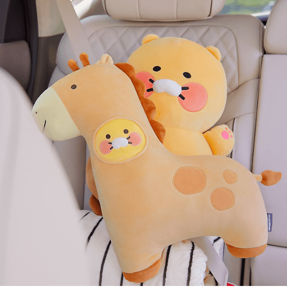 카카오프렌즈 허그 기린 춘식이 안전벨트 커버 차량용 필로우 차량 꾸미기 안전벨트 인형