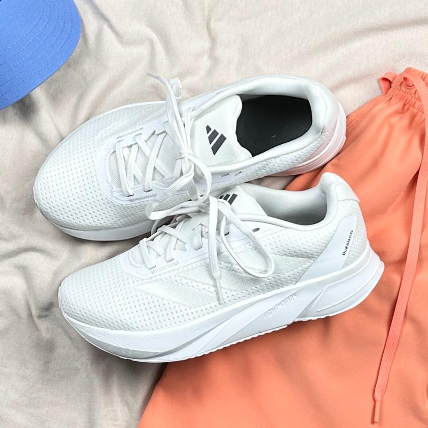 アディダス レディース スニーカー 楽ちん軽量 ランニングシューズ ジョギングシューズ Duramo SL White