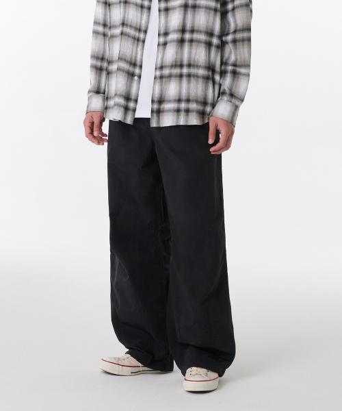 (MUSINSA STANDARD) (ムシンサ スタンダード) NYLON BALLOON PANTS ブラック