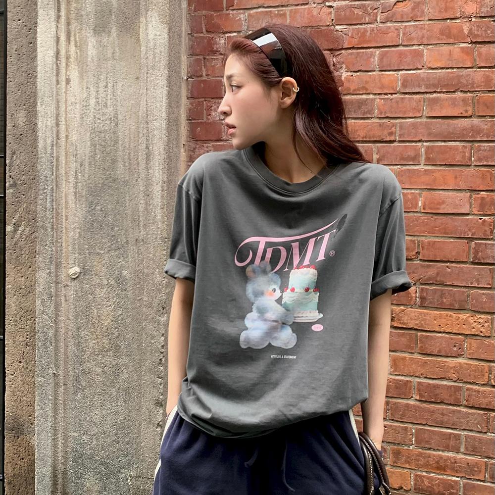 [TUDMENT] CAKE BEAR TEE (CHARCOAL)