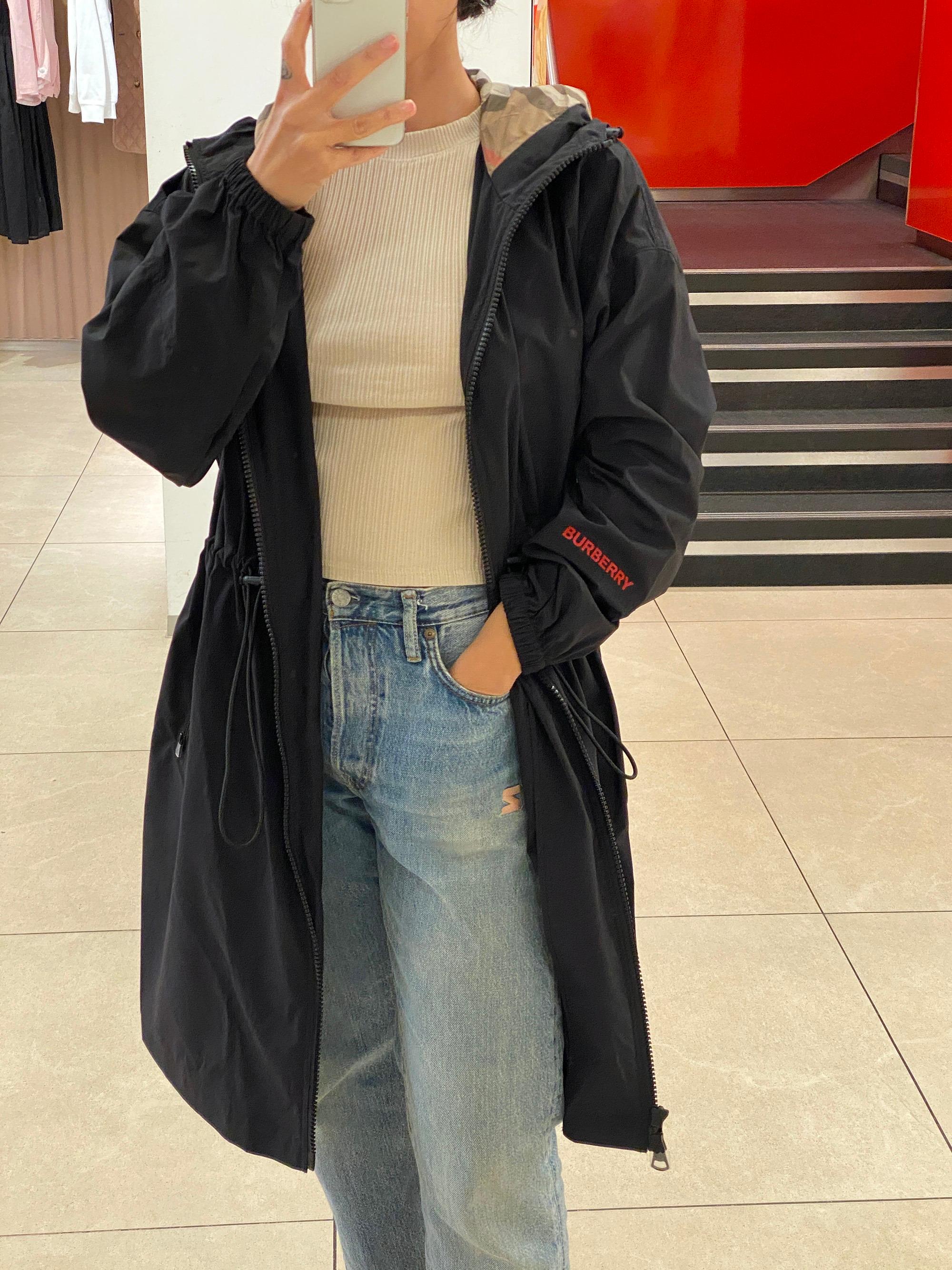 Burberry BURLEY フード ロング ウインドブレーカー ジャケット 80842671 81040931