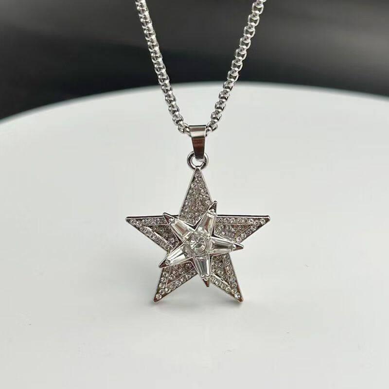 ヒップホップスタイル メンズネックレス ストリートファッション ペンダントジュエリー 個性的アクセサリー トレンディなデザイン 長さ調節可能 デイリールックにマッチ 60cm以上 長さ調節可能 様々なスタイル演出可能 ファッション アクセサリー