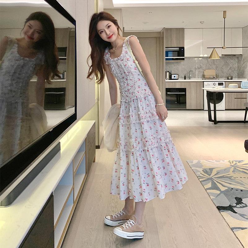 ジェニー BLACKPINK インスタ風 サンダル 尖がり asymmetric ミニ丈ワンピース ジェニー フローラル