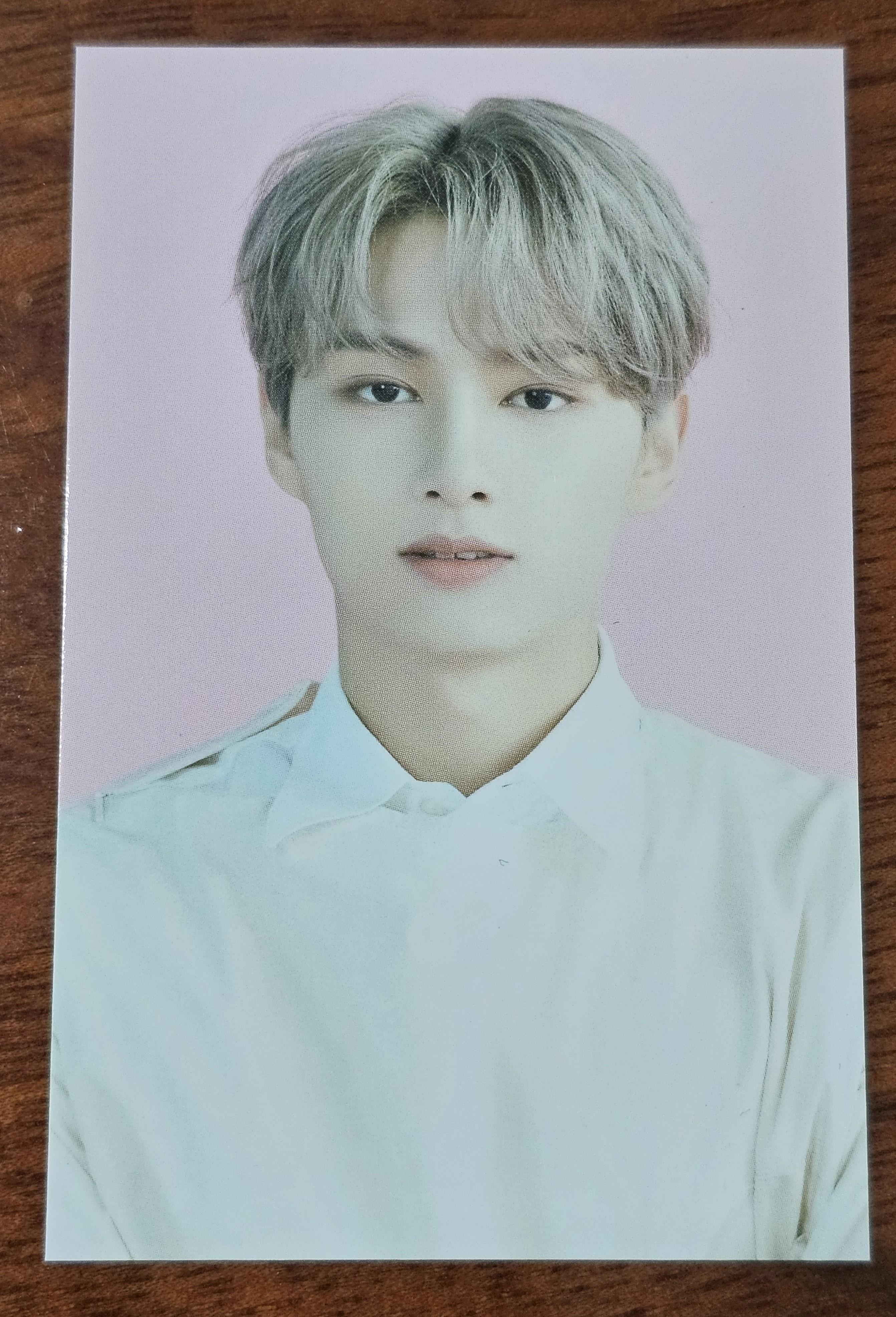 (세븐틴/준) SEVENTEENTH CAFF in SEOUL